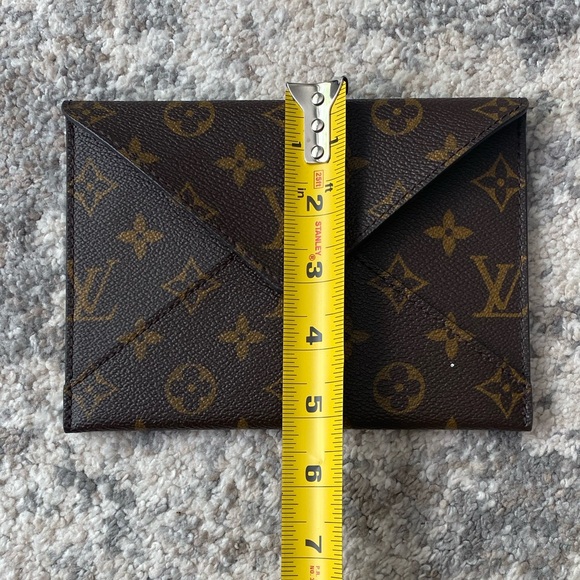 LOUIS VUITTON Monogram Small Envelope bag/wallet - Picture 4 of 7
